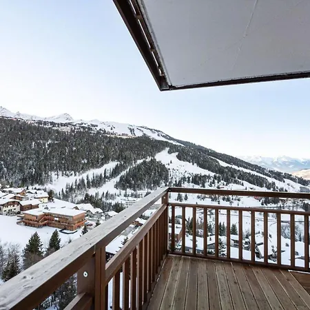 - Pieces 404 Appartement *